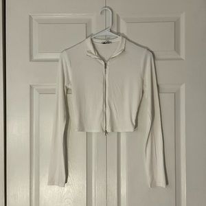 fashion nova white lone sleeve with zipper, size: M